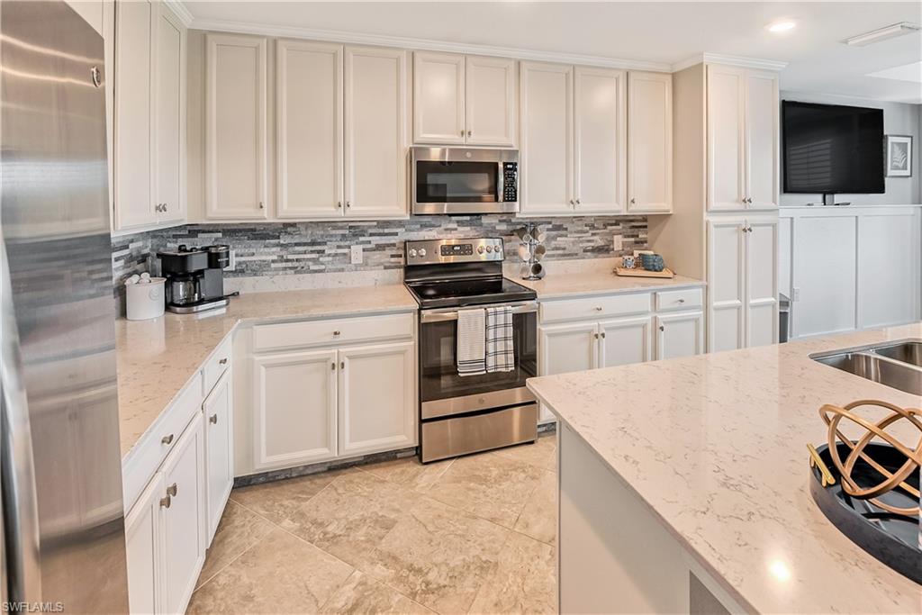 TREVI - Residential Lease