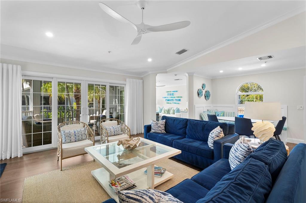 DRIFTWOOD OF OLDE NAPLES - Residential