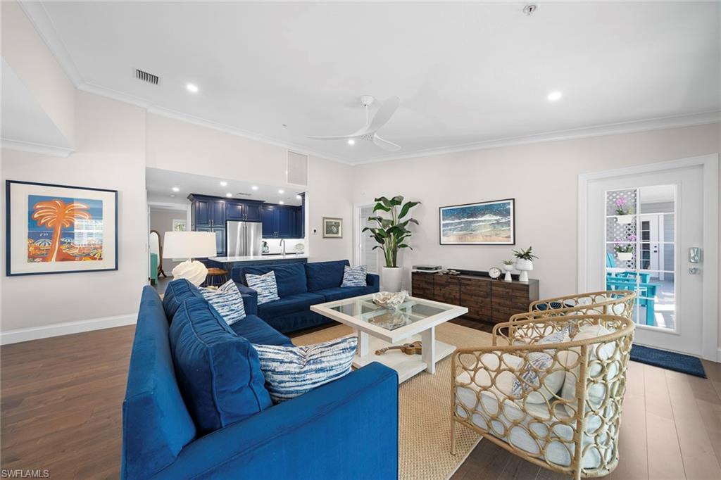 DRIFTWOOD OF OLDE NAPLES - Residential