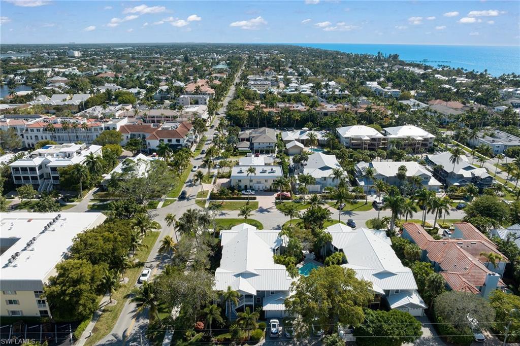 DRIFTWOOD OF OLDE NAPLES - Residential