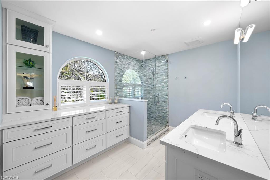 DRIFTWOOD OF OLDE NAPLES - Residential