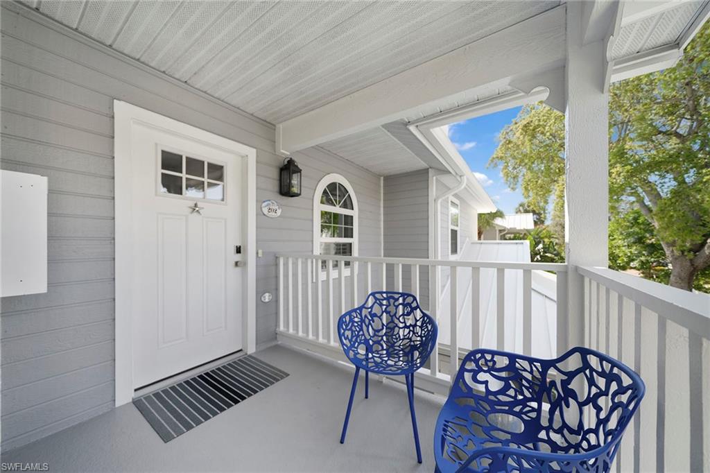 DRIFTWOOD OF OLDE NAPLES - Residential