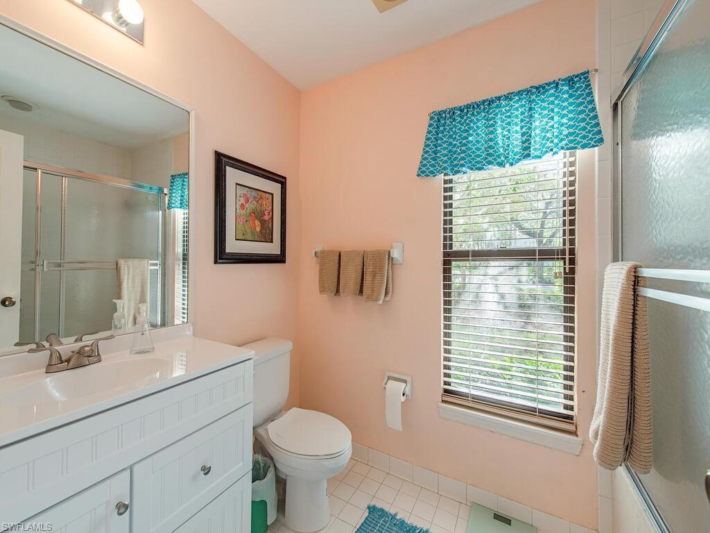 COURTSIDE COMMONS - Residential