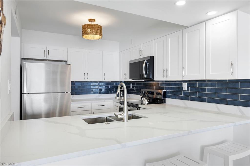 SUNDIAL OF SANIBEL - Residential