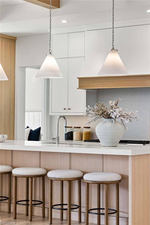 MOORINGS - Residential