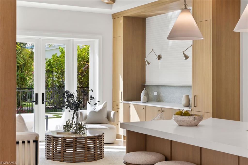 MOORINGS - Residential