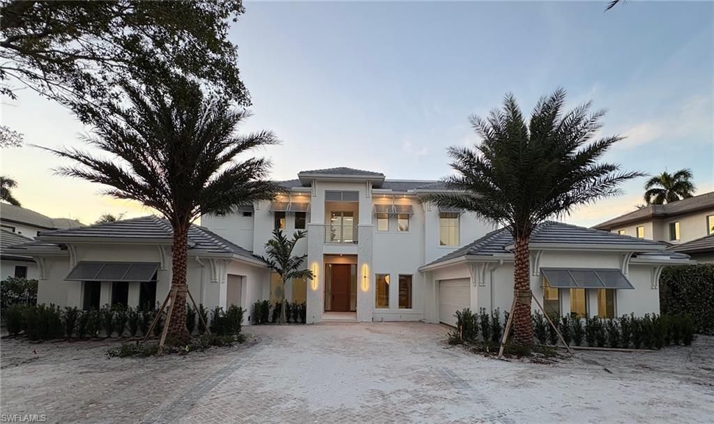 Photo of 1985 Crayton RD, NAPLES, FL 34102 (MLS # 225080696)