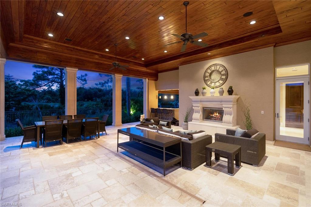 LAUREL OAKS AT WEST BAY CLUB - Residential