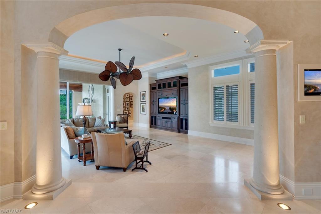 LAUREL OAKS AT WEST BAY CLUB - Residential