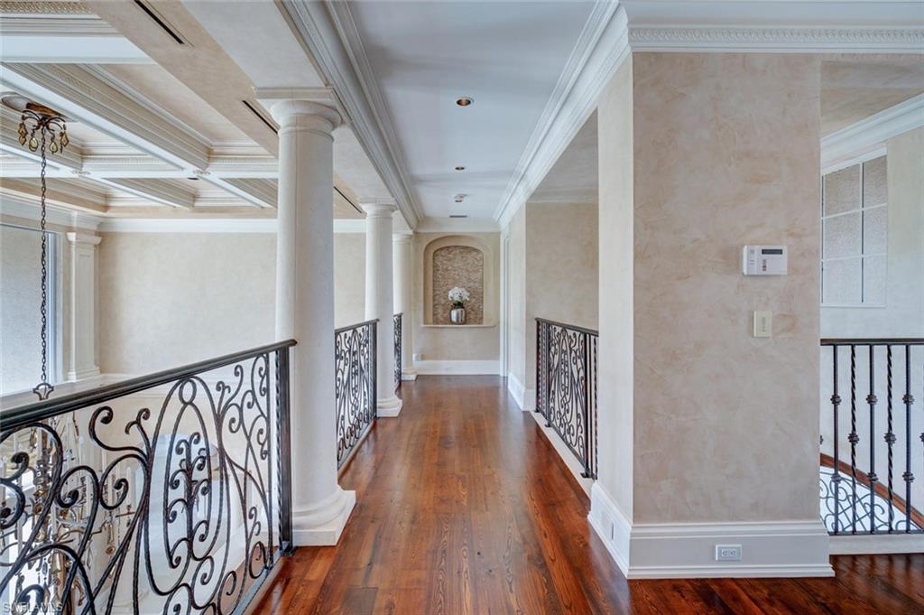 LAUREL OAKS AT WEST BAY CLUB - Residential