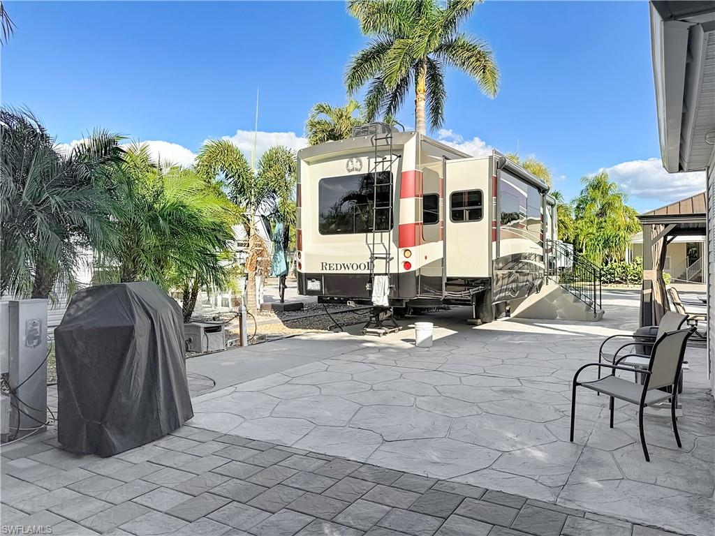 CYPRESS WOODS RV RESORT - Land