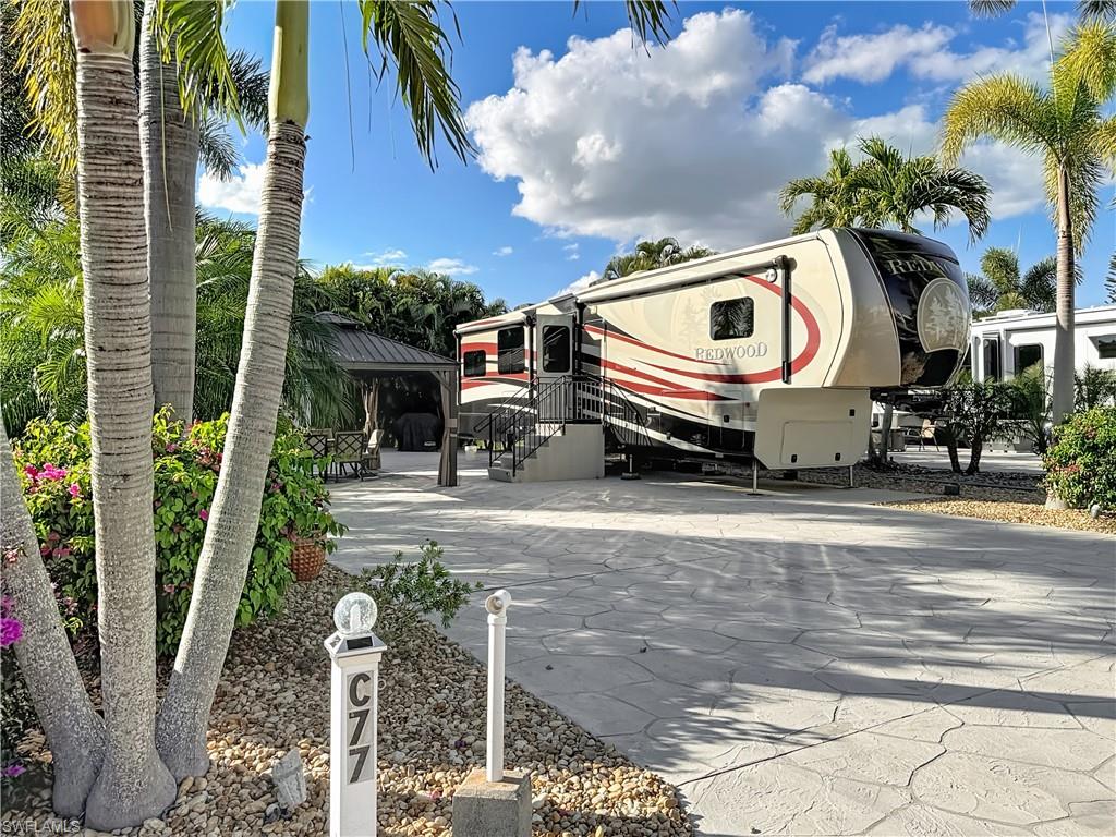 CYPRESS WOODS RV RESORT - Land