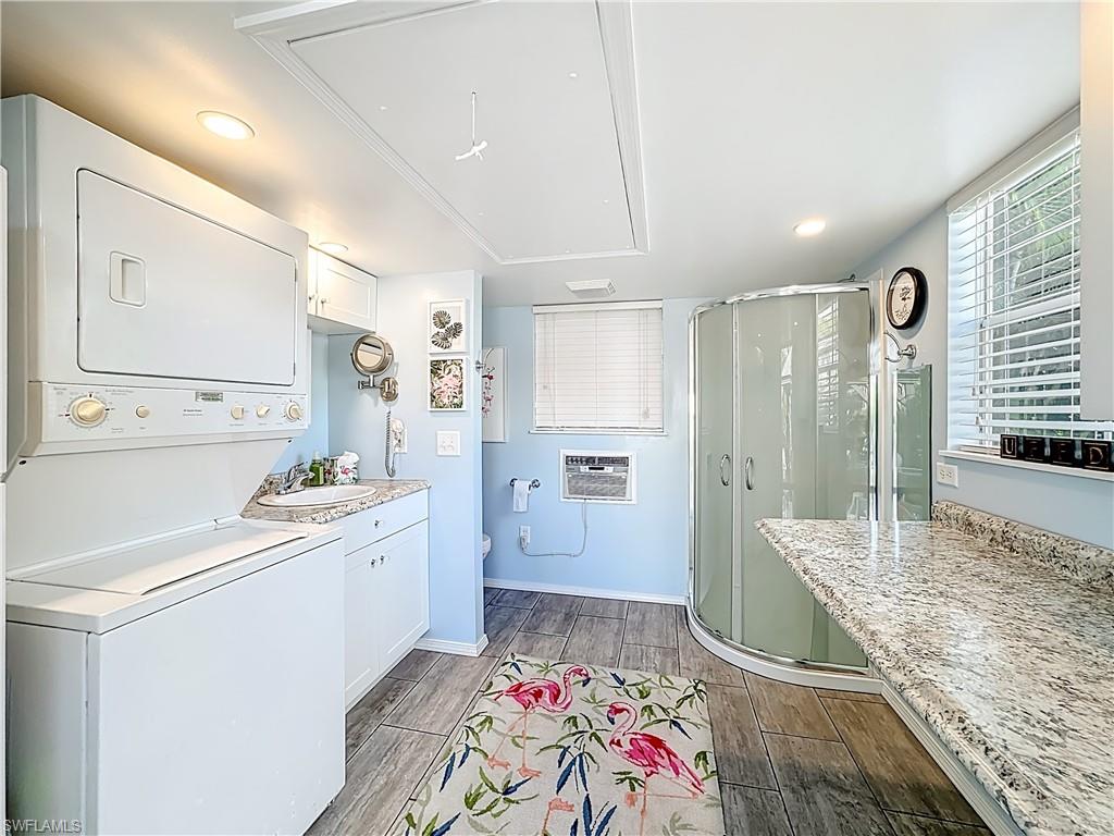 CYPRESS WOODS RV RESORT - Land