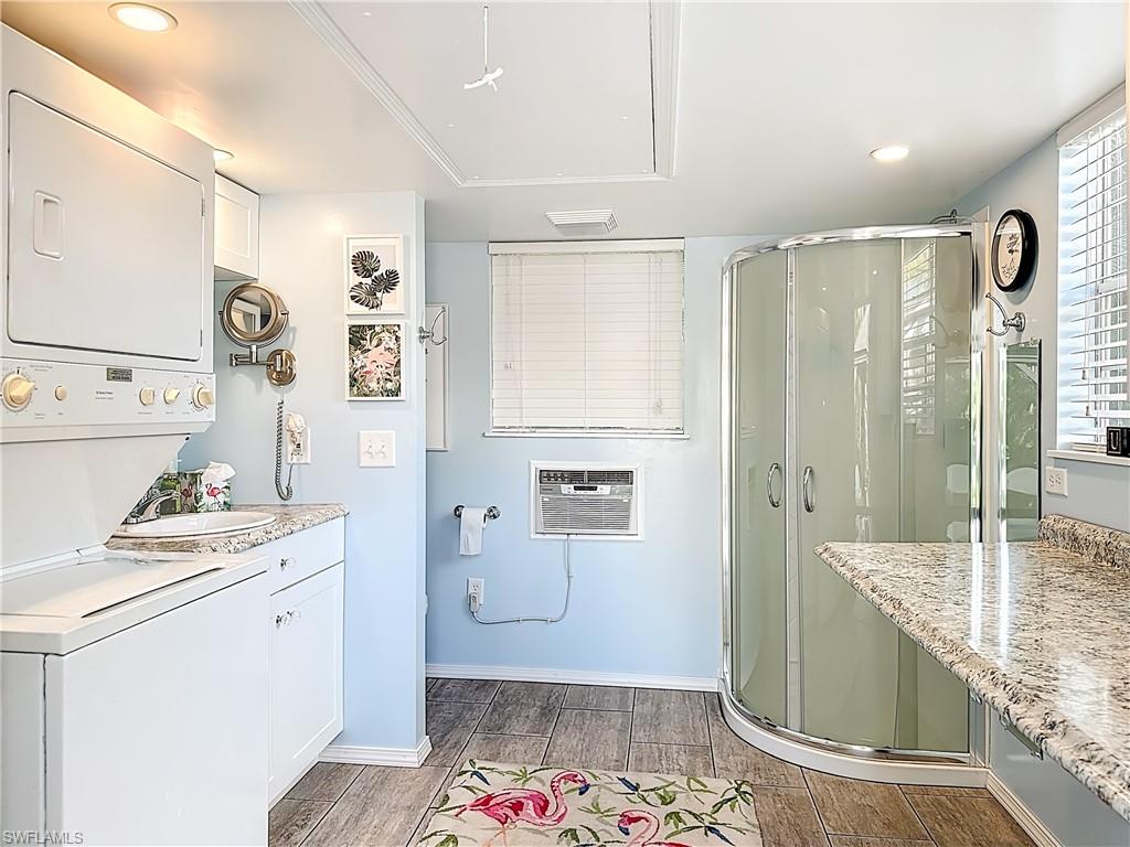 CYPRESS WOODS RV RESORT - Land