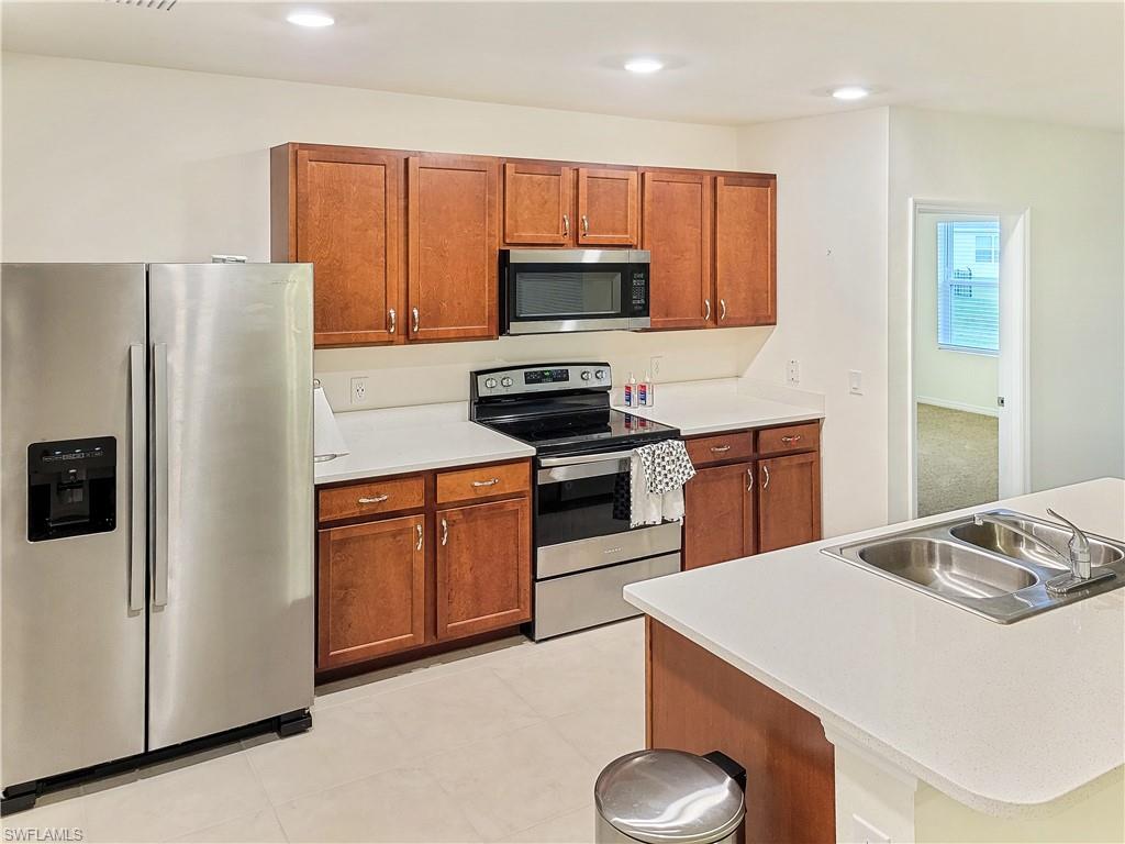 ENTRADA - Residential