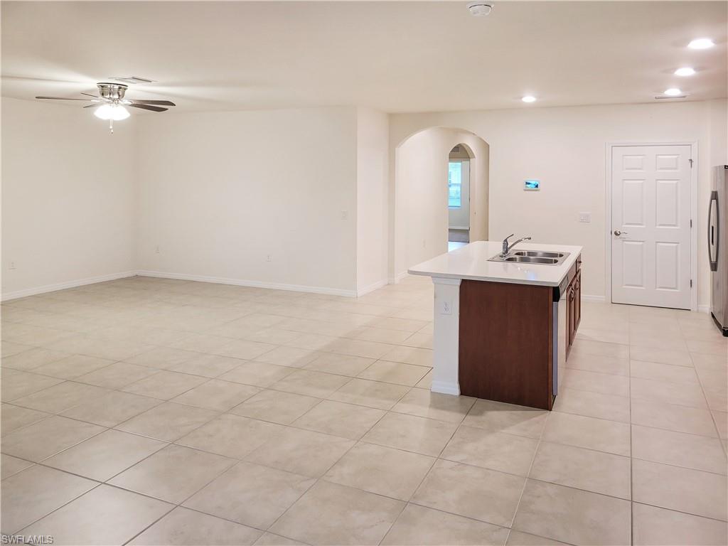 ENTRADA - Residential