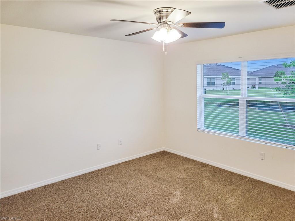 ENTRADA - Residential