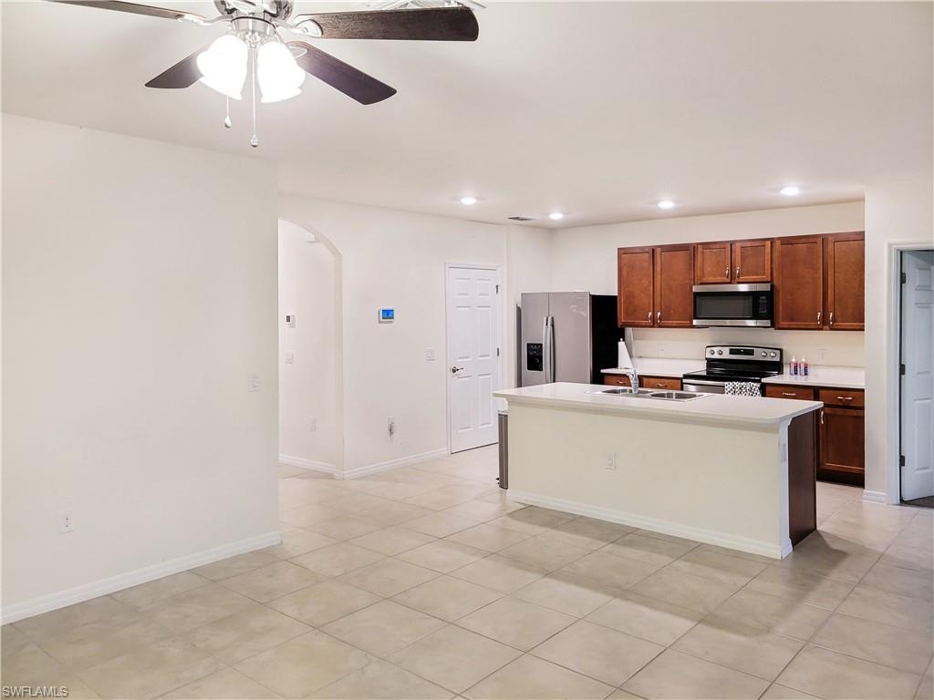 ENTRADA - Residential