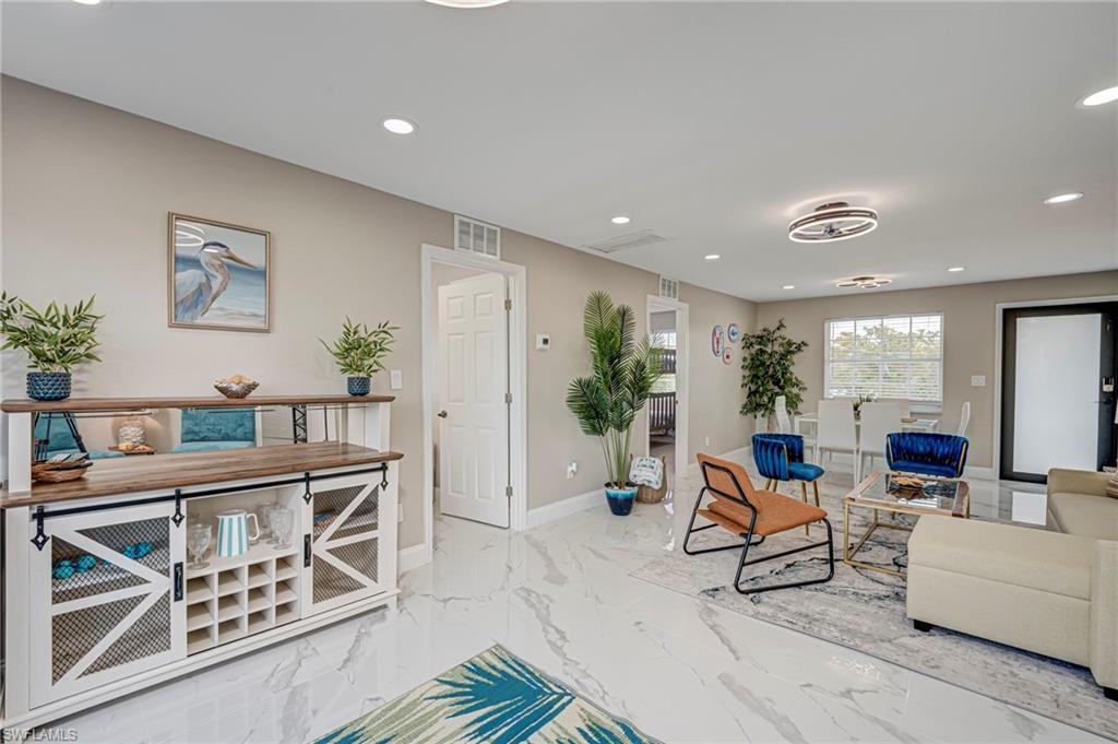 HILLS T.P. - Residential