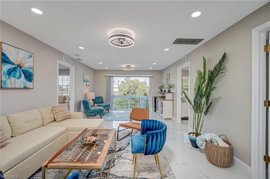 HILLS T.P. - Residential