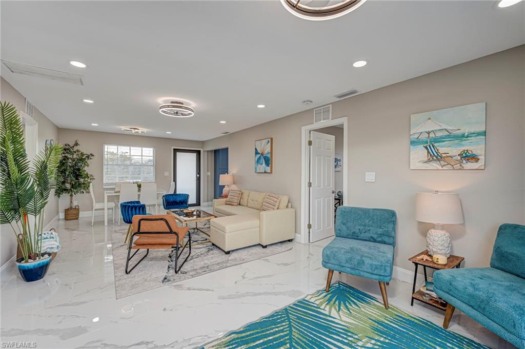 HILLS T.P. - Residential