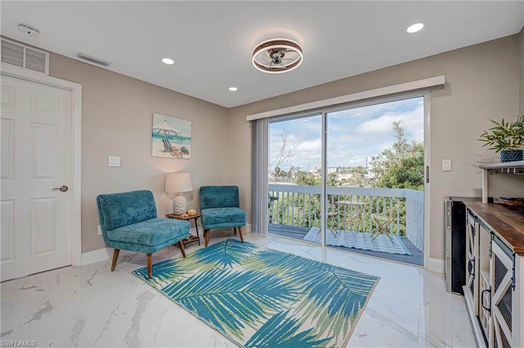 HILLS T.P. - Residential