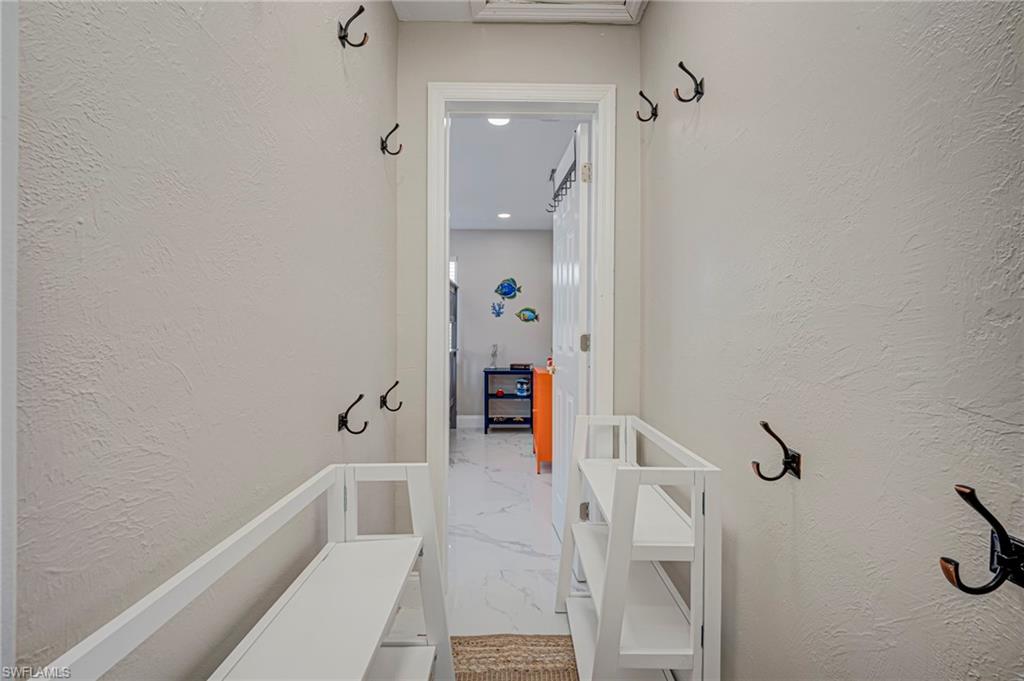 HILLS T.P. - Residential