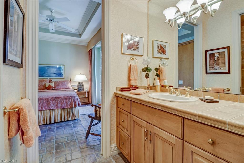 QUAIL WEST - Residential