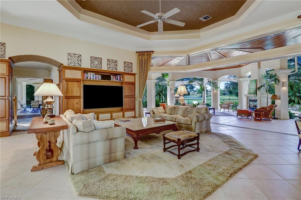 QUAIL WEST - Residential