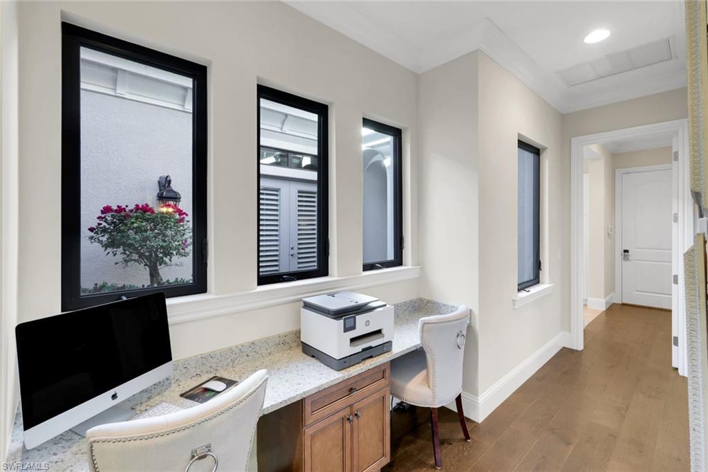 QUAIL WEST - Residential