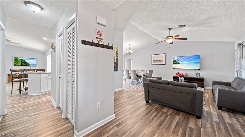 PORT CHARLOTTE - Residential