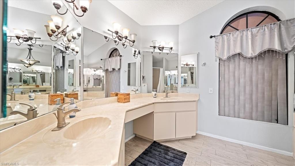 PORT CHARLOTTE - Residential