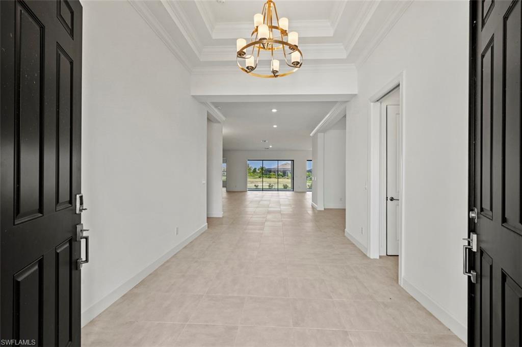 ESPLANADE LAKE CLUB - Residential