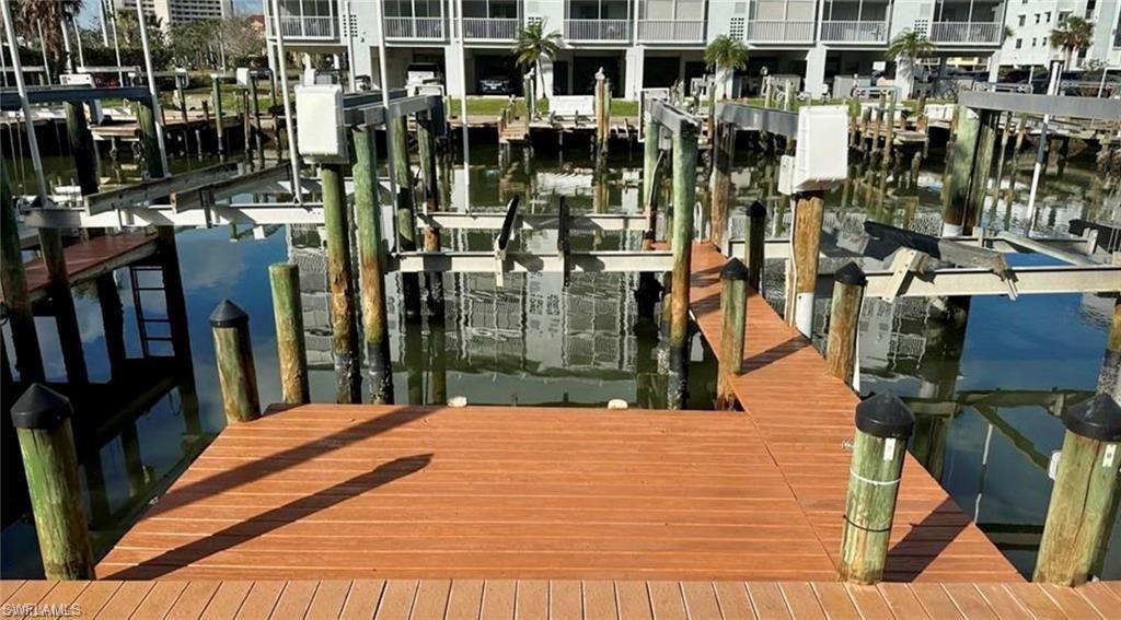 HIBISCUS POINTE - Residential