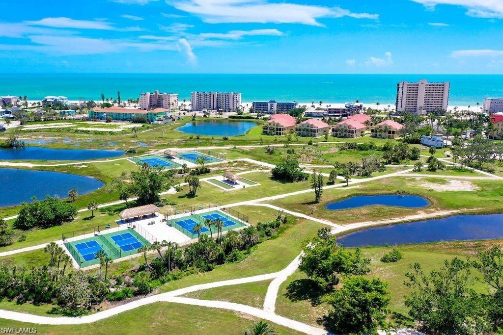 HIBISCUS POINTE - Residential