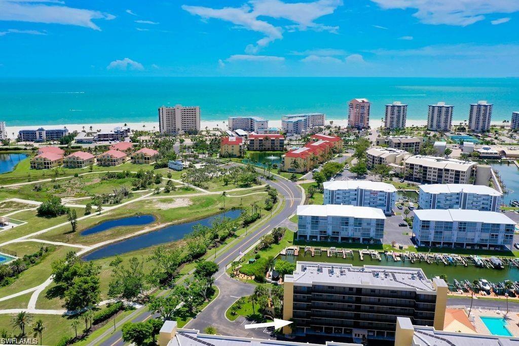 HIBISCUS POINTE - Residential