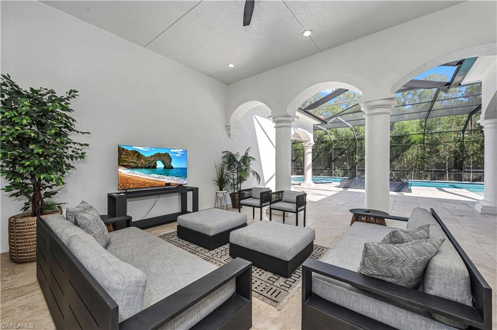 LIVINGSTON WOODS - Residential