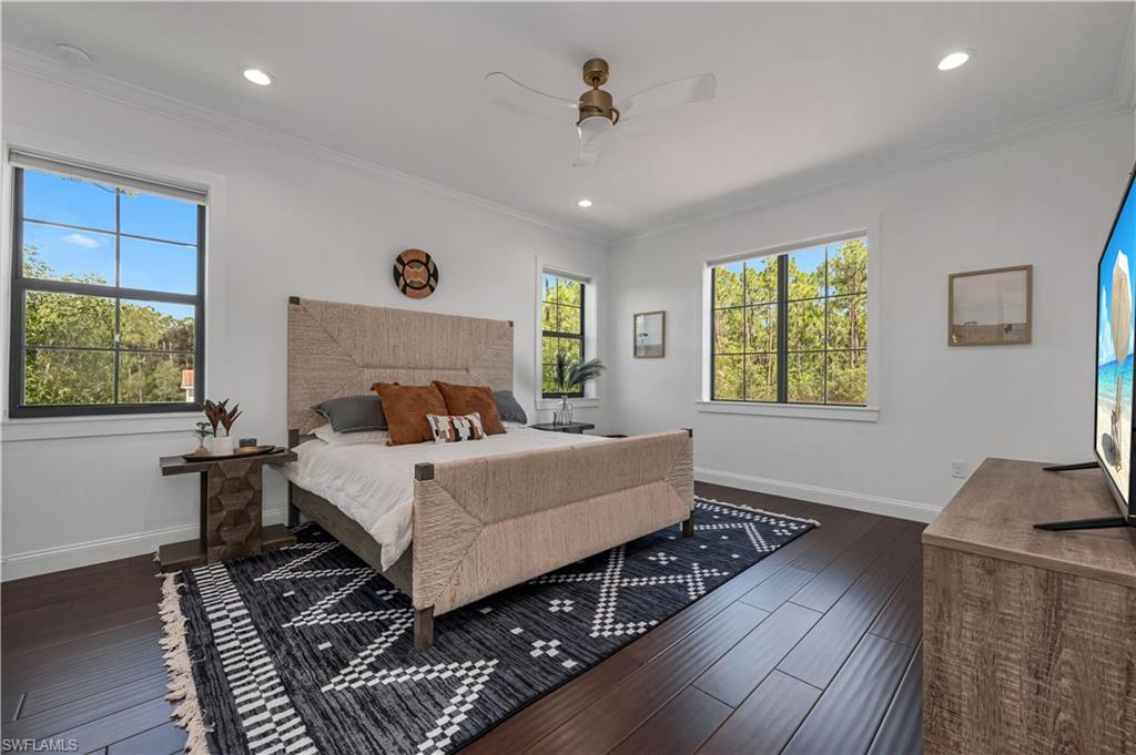 LIVINGSTON WOODS - Residential