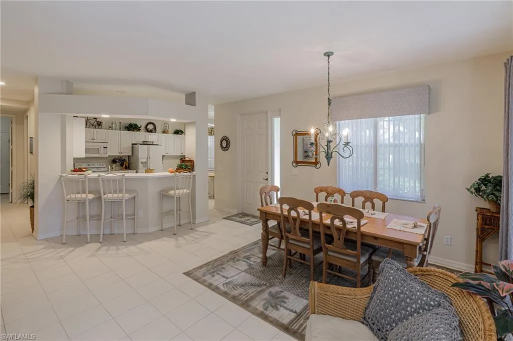 Naples, Florida 34112, United States, 3 Bedrooms Bedrooms, ,2 BathroomsBathrooms,Residential,Contingent,53685