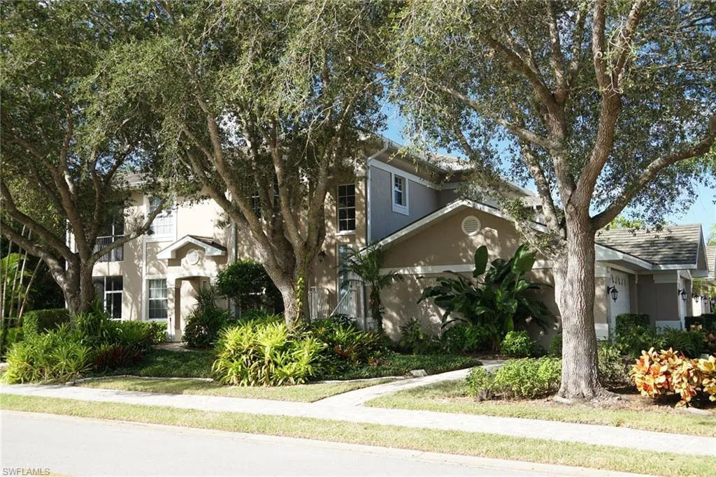 Naples, Florida 34112, United States, 3 Bedrooms Bedrooms, ,2 BathroomsBathrooms,Residential,Contingent,53685