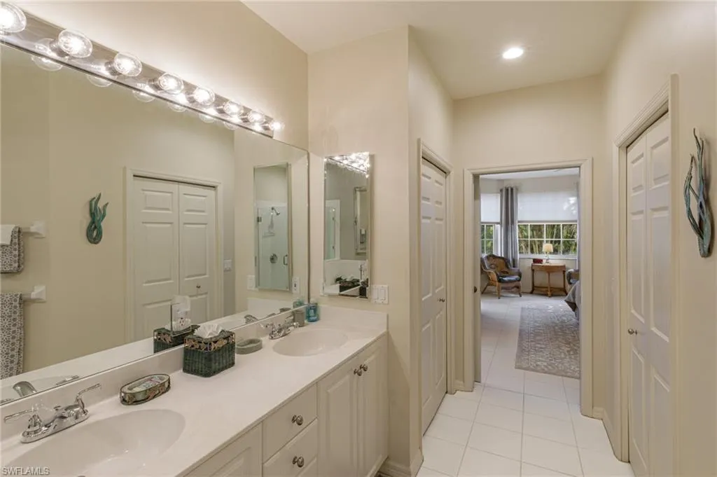 Naples, Florida 34112, United States, 3 Bedrooms Bedrooms, ,2 BathroomsBathrooms,Residential,Contingent,53685