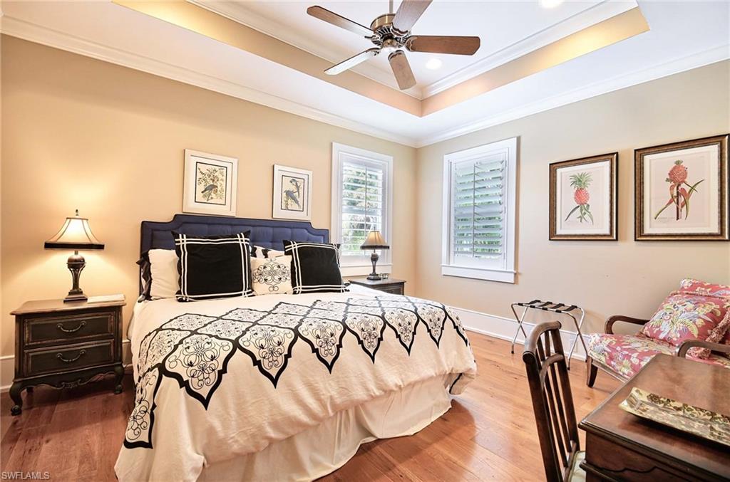 MOORINGS - Residential