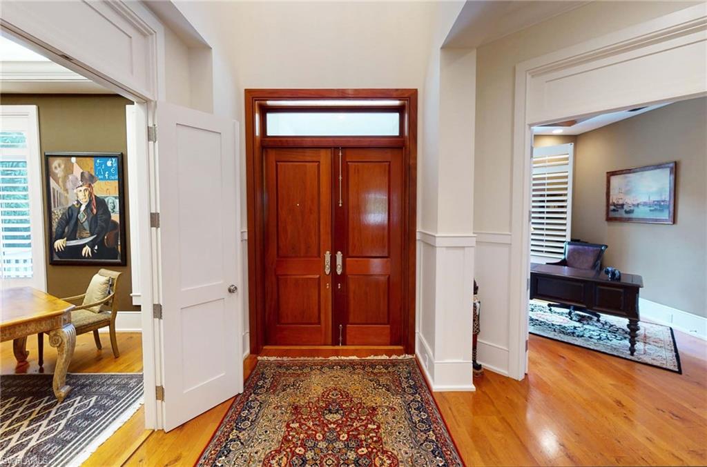 MOORINGS - Residential