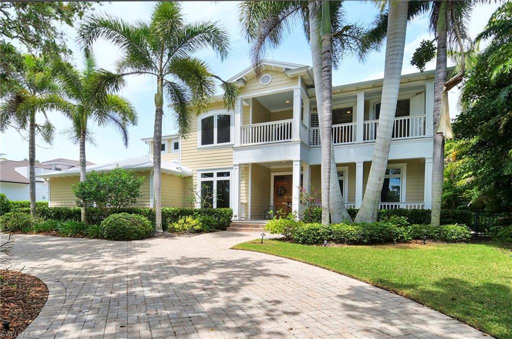 MOORINGS - Residential