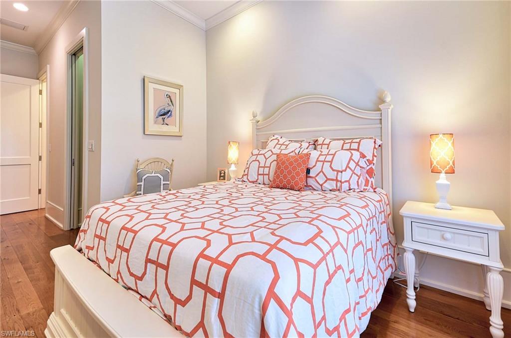 MOORINGS - Residential