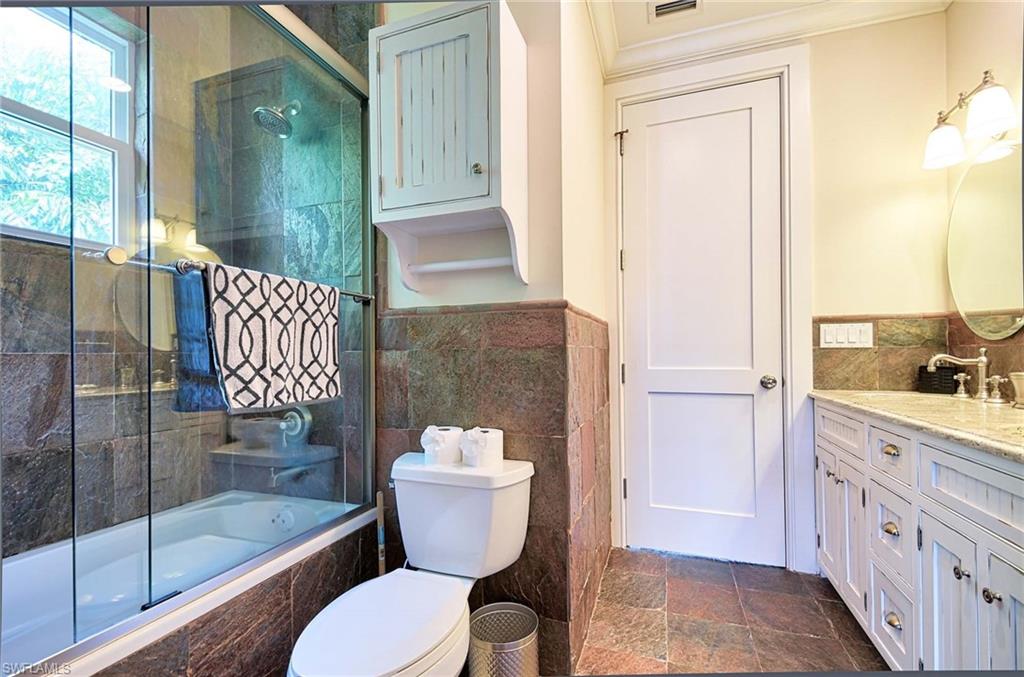 MOORINGS - Residential