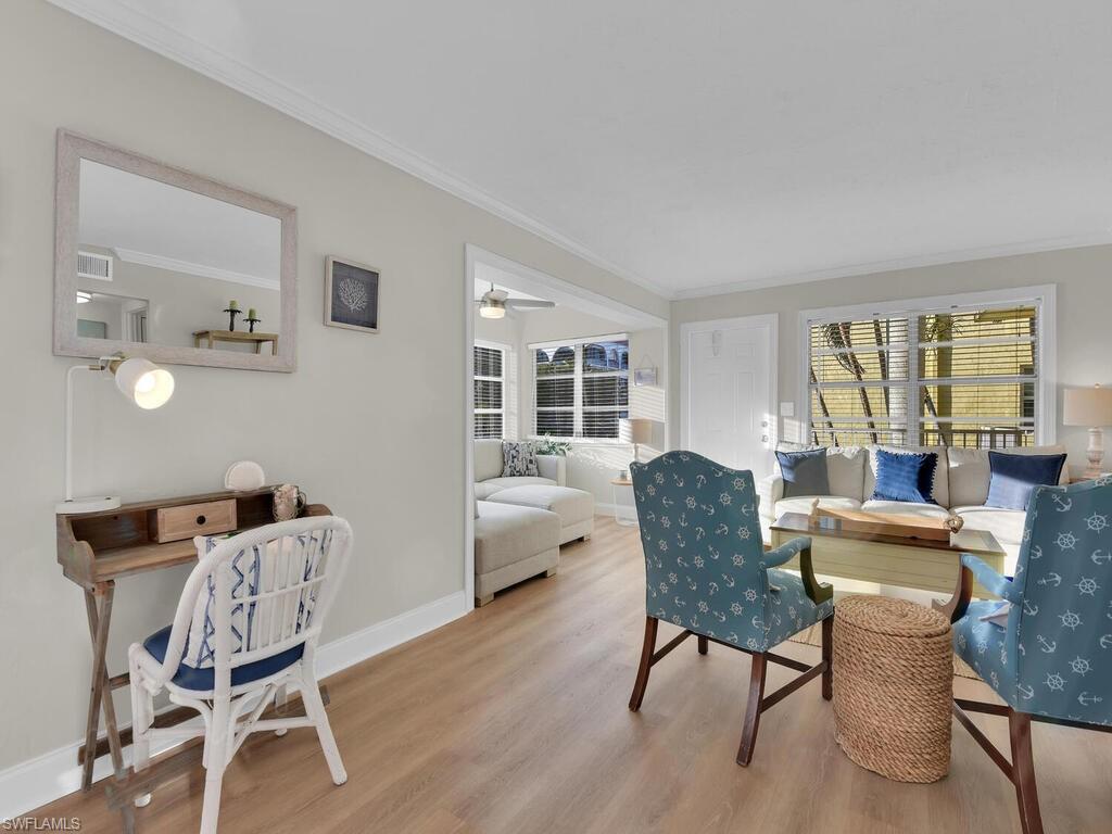 MARINA MANOR - Residential