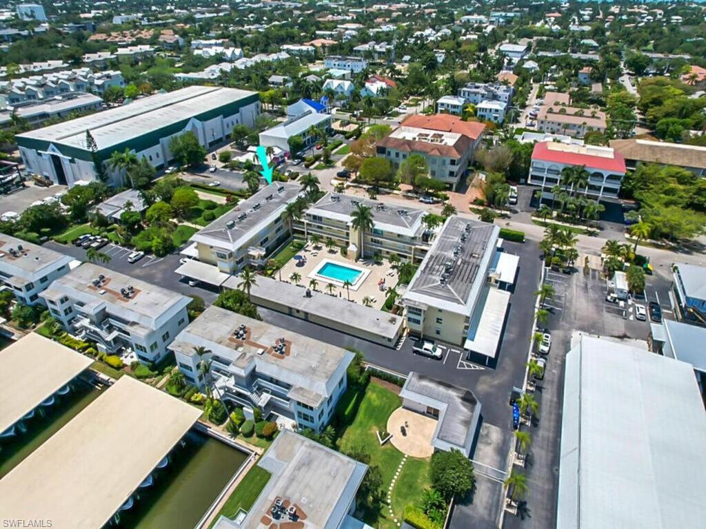 MARINA MANOR - Residential