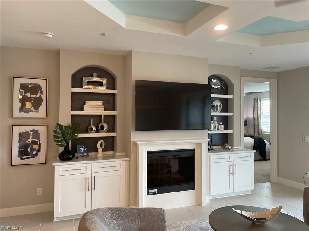 ESPLANADE - Residential