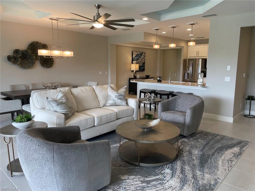 ESPLANADE - Residential